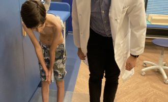 Dziecko i ortopeda badanie